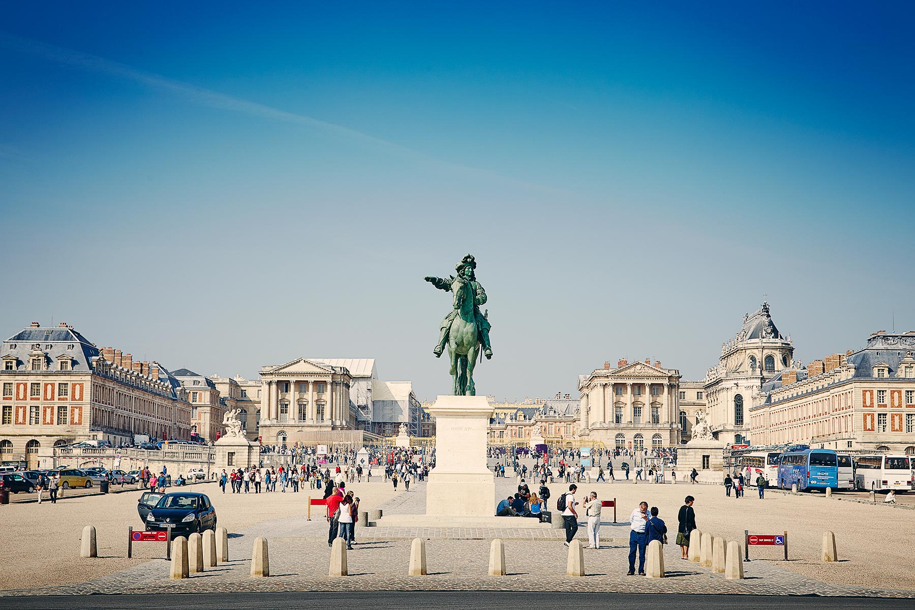 09920-23paris415_WEB