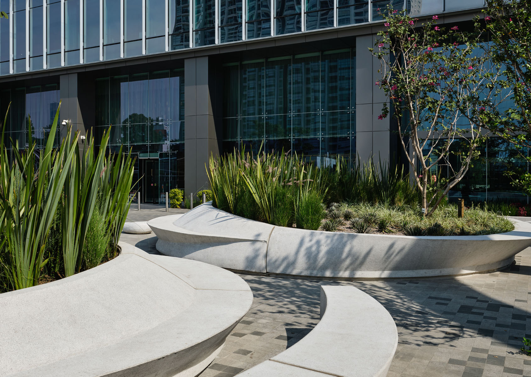 HOK_Hines_Neuchatel_00769_LR